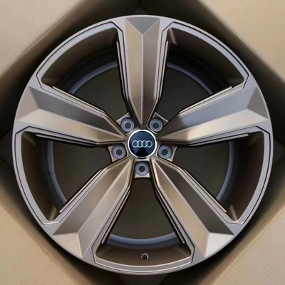 Θερινές σφυρηλατημένες Audi ρόδες για το λίφτινγκ 5 Audi RS5 F5 RS4 B9 αιχμή βραχιόνων