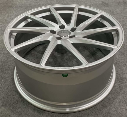 Η ασημένια συνήθεια Vossen CVT τελειώνει τις σφυρηλατημένες ρόδες