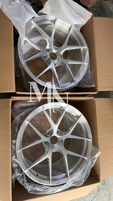 BBS FI R τροχούς σε βουρτσισμένο ασήμι για πώληση GT3 M2 Custom σφυρηλατημένα ελαστικά διαθέσιμα